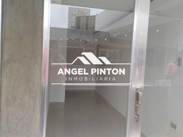 Local Comercial en alquiler en Cacique Mara, Maracaibo