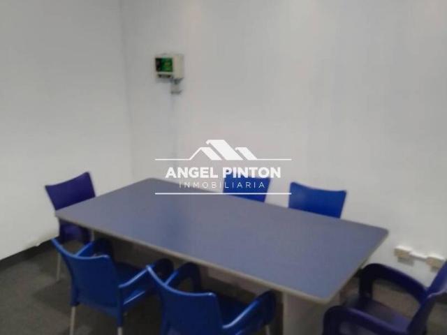 Local Comercial en alquiler en Cacique Mara, Maracaibo