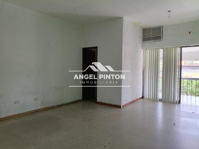 Local Comercial en alquiler en Cacique Mara, Maracaibo
