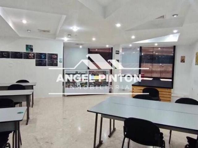 Local Comercial en alquiler en Cacique Mara, Maracaibo