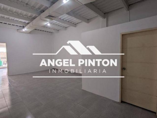 Local Comercial en alquiler en Cacique Mara, Maracaibo