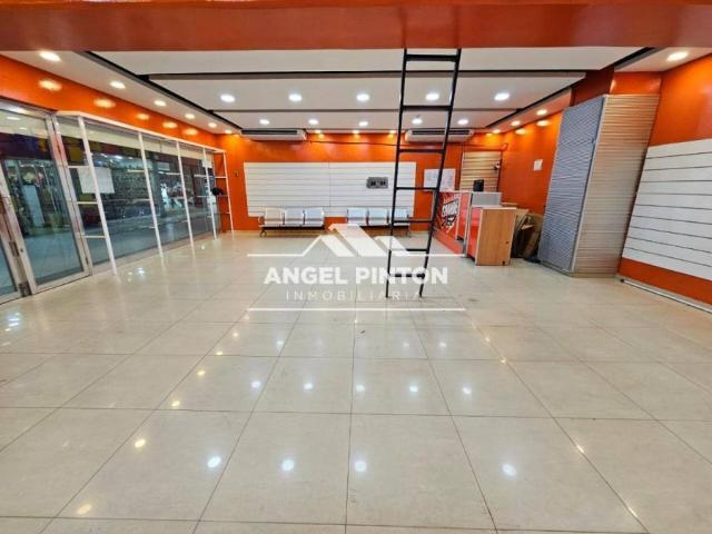 Local Comercial en alquiler en Cacique Mara, Maracaibo