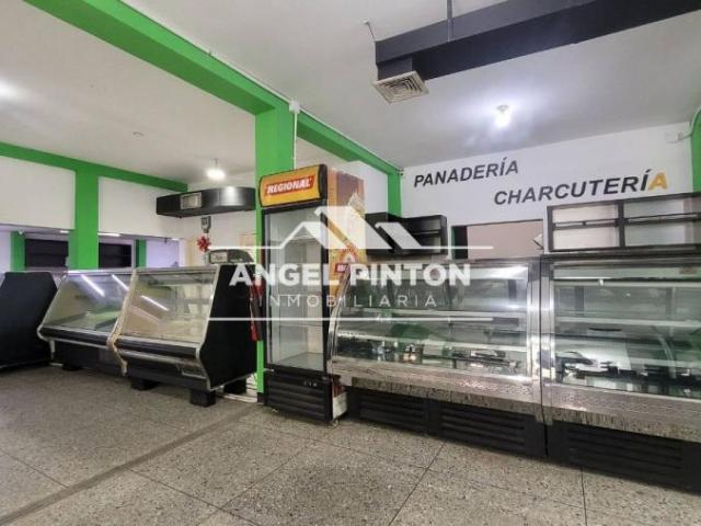 Local Comercial en alquiler en Cacique Mara, Maracaibo