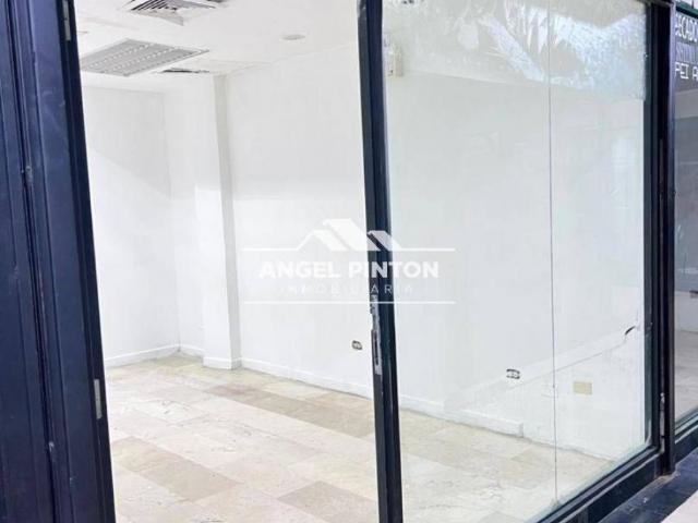 Local Comercial en alquiler en Cacique Mara, Maracaibo
