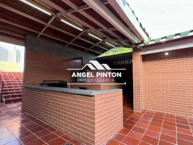 Local Comercial en alquiler en Cacique Mara, Maracaibo