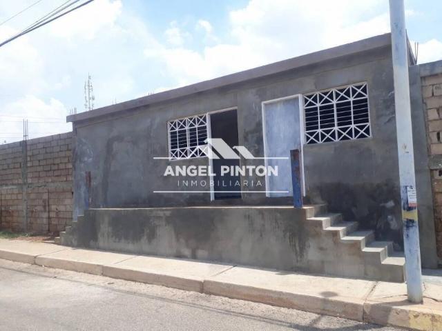 Local Comercial en alquiler en Cacique Mara, Maracaibo