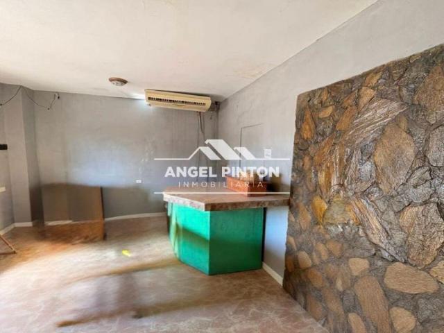 Local Comercial en alquiler en Cacique Mara, Maracaibo