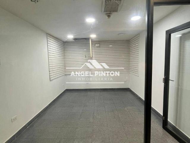 Local Comercial en alquiler en Cacique Mara, Maracaibo
