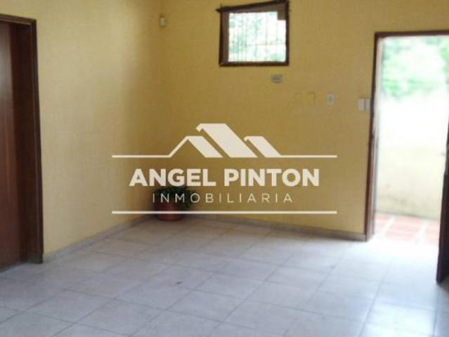 Local Comercial en alquiler en Cacique Mara, Maracaibo