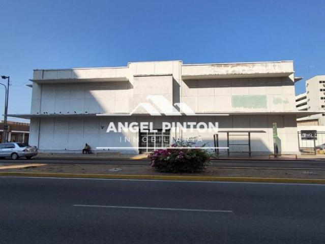 Local Comercial en alquiler en Cacique Mara, Maracaibo
