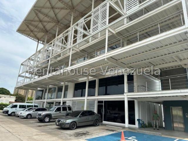 Local Comercial en alquiler en Cacique Mara, Maracaibo