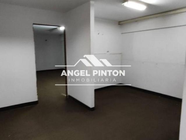 Local Comercial en alquiler en Cacique Mara, Maracaibo
