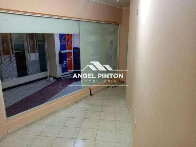 Local Comercial en alquiler en Cacique Mara, Maracaibo