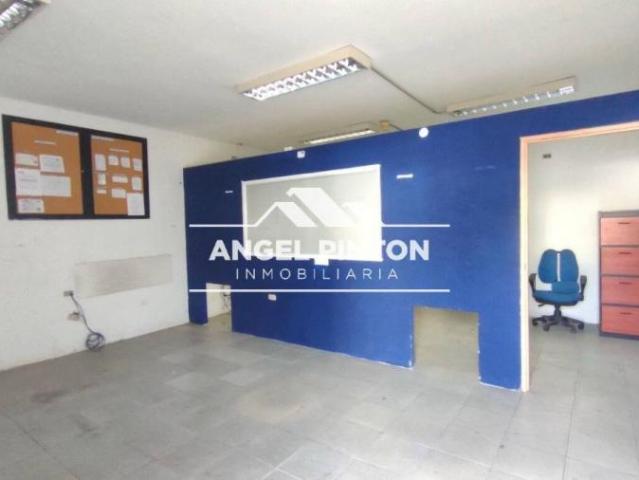 Local Comercial en alquiler en Cacique Mara, Maracaibo