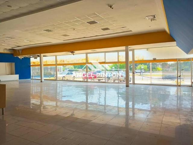 Local Comercial en alquiler en Cacique Mara, Maracaibo