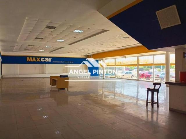 Local Comercial en alquiler en Cacique Mara, Maracaibo