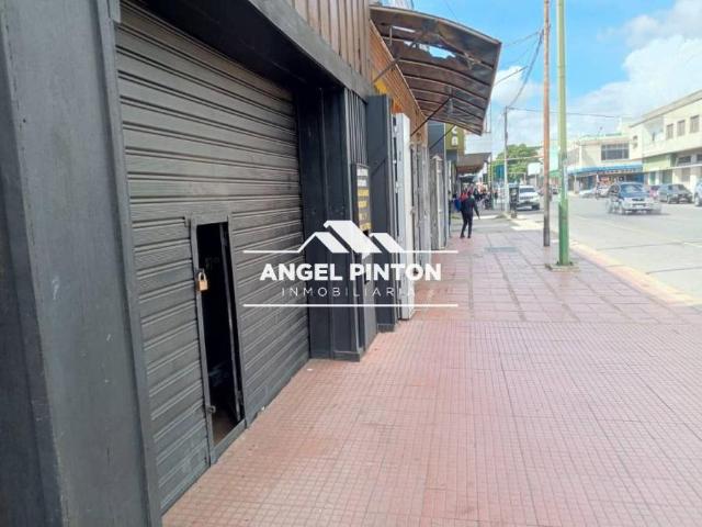 Local Comercial en alquiler en Cacique Mara, Maracaibo