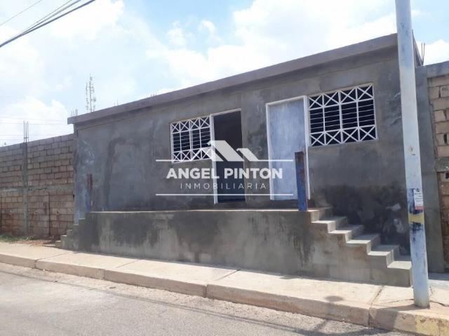 Local Comercial en alquiler en Cacique Mara, Maracaibo