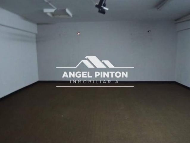 Local Comercial en alquiler en Cacique Mara, Maracaibo