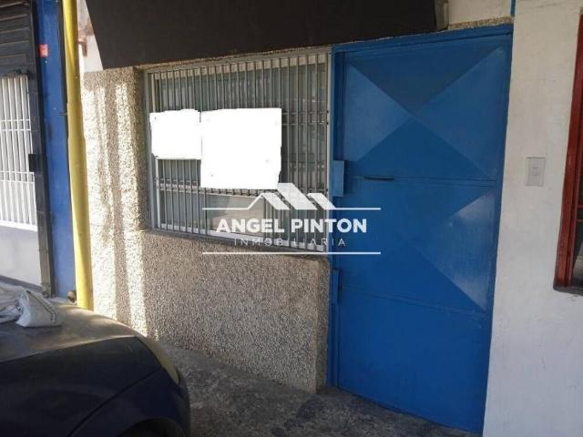 Local Comercial en alquiler en Cacique Mara, Maracaibo