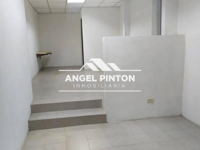 Local Comercial en alquiler en Cacique Mara, Maracaibo