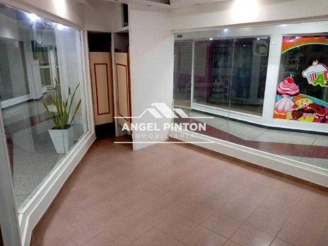 Local Comercial en alquiler en Cacique Mara, Maracaibo
