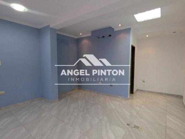 Local Comercial en alquiler en Cacique Mara, Maracaibo