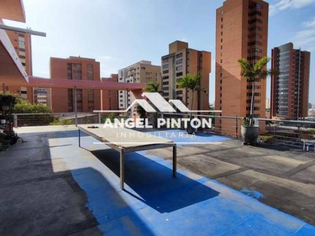 Local Comercial en alquiler en Cacique Mara, Maracaibo
