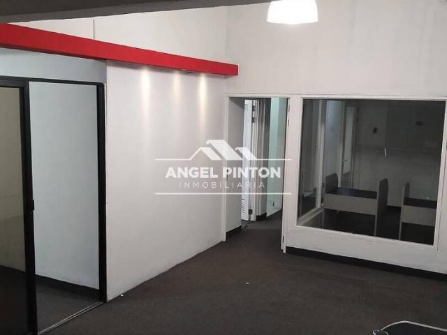 Local Comercial en alquiler en Cacique Mara, Maracaibo