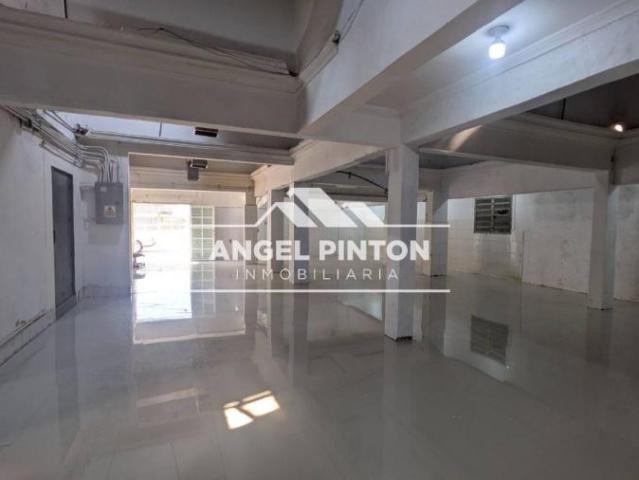 Local Comercial en alquiler en Cacique Mara, Maracaibo