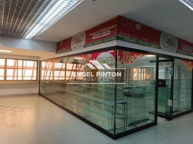 Local Comercial en alquiler en Cacique Mara, Maracaibo