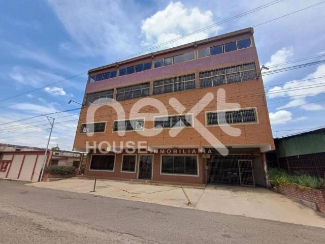 Local Comercial en alquiler en Cacique Mara, Maracaibo