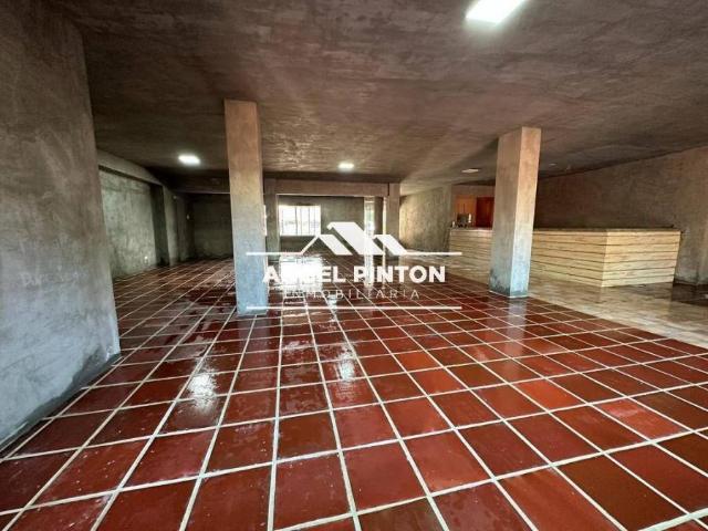 Local Comercial en alquiler en Cacique Mara, Maracaibo