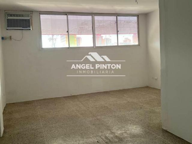 Local Comercial en alquiler en Cacique Mara, Maracaibo