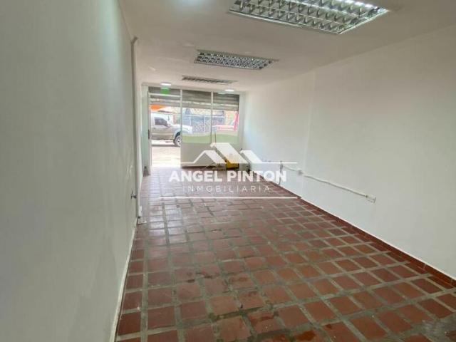 Local Comercial en alquiler en Cacique Mara, Maracaibo