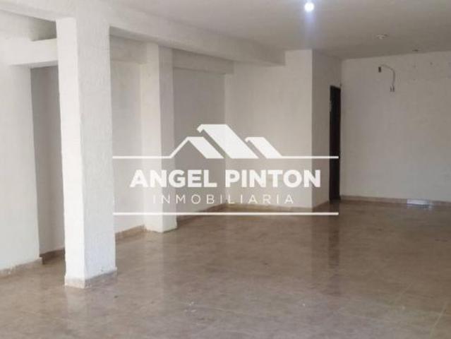 Local Comercial en alquiler en Cacique Mara, Maracaibo
