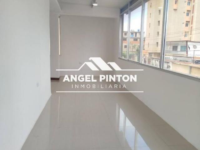 Local Comercial en alquiler en Cacique Mara, Maracaibo