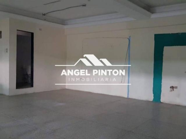 Local Comercial en alquiler en Cacique Mara, Maracaibo