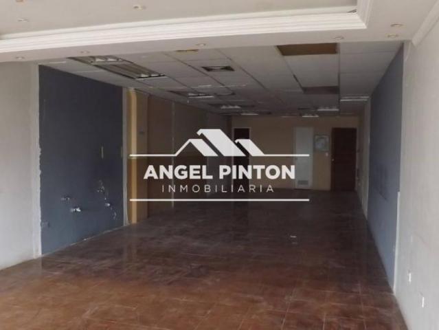 Local Comercial en alquiler en Cacique Mara, Maracaibo