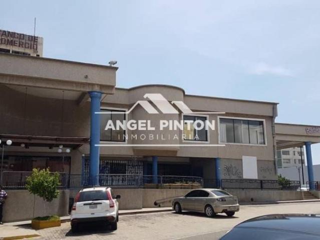 Local Comercial en alquiler en Cacique Mara, Maracaibo