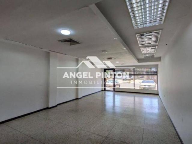 Local Comercial en alquiler en Cacique Mara, Maracaibo