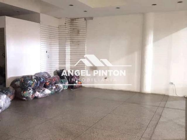 Local Comercial en alquiler en Cacique Mara, Maracaibo