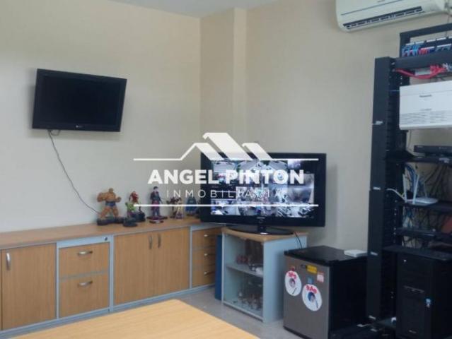 Local Comercial en alquiler en Cacique Mara, Maracaibo