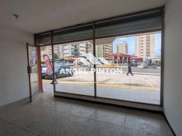 Local Comercial en alquiler en Cacique Mara, Maracaibo