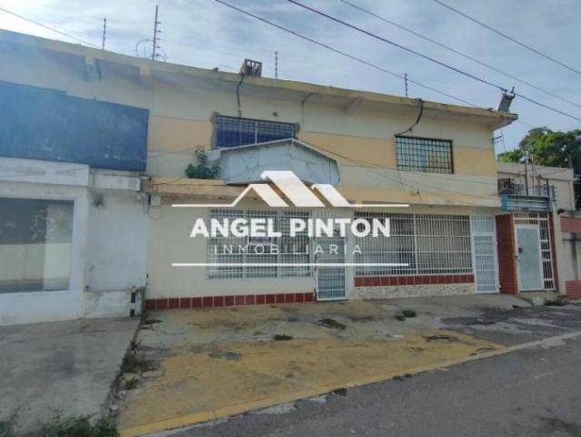 Local Comercial en alquiler en Cacique Mara, Maracaibo