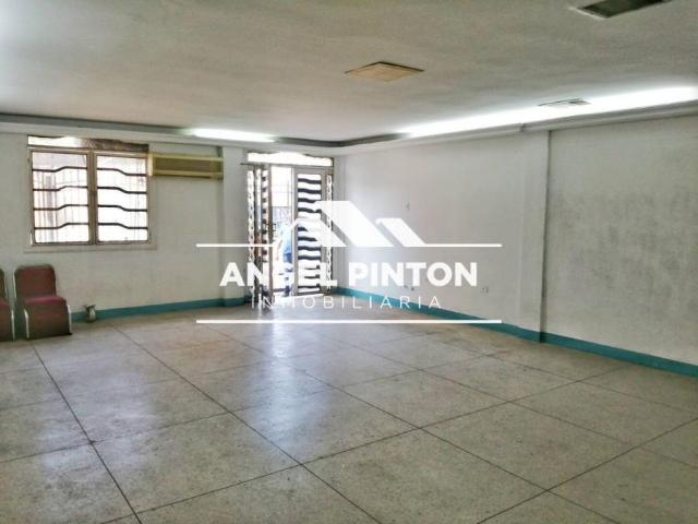 Local Comercial en alquiler en Cacique Mara, Maracaibo