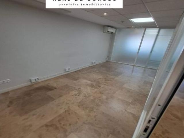 Local Comercial en alquiler en Delicias - Arco de Ladrillo, Valladolid