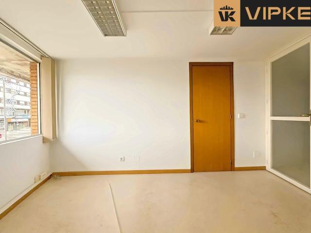 Local Comercial en alquiler en Santiago de Compostela, Santiago