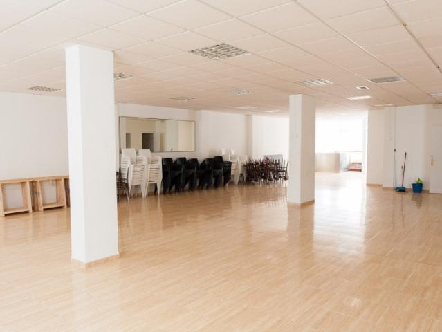 Local Comercial en alquiler en Lucena