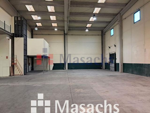 Nave en alquiler en Vidreres